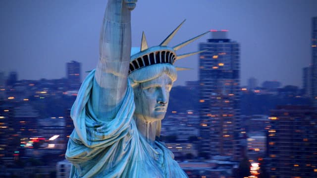 S01:E02 - Liberty Rising