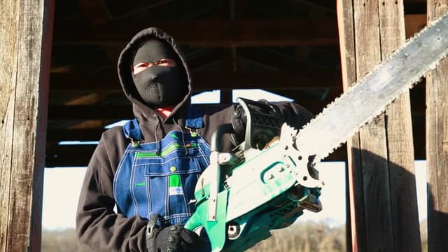 S16:E102 - Fanning the Favorites