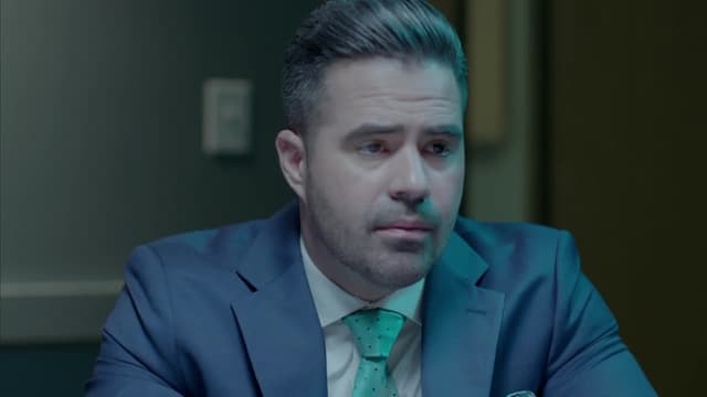 S04:E15 - Lawrence Green