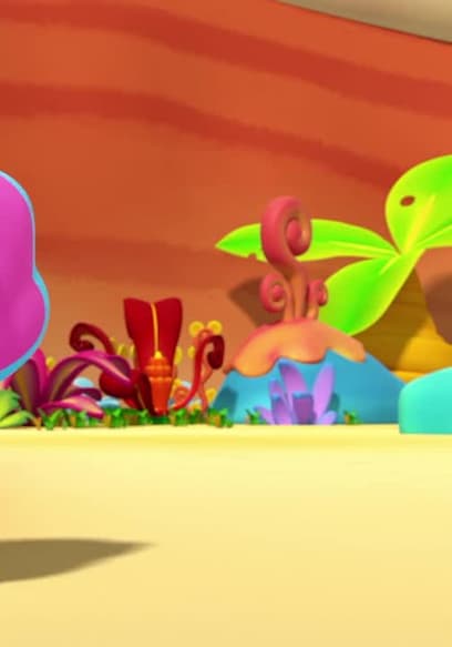 S01:E01 - Roses Are Red, Violets Achoo!, Kleptodactyl, I Want to Fly, Be Eggstra Careful poster