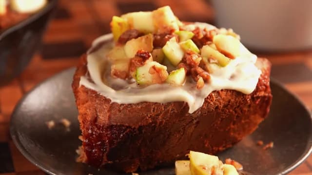 S04:E03 - The Breakfast Show