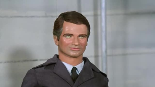 S01:E03 - To Catch a Spy