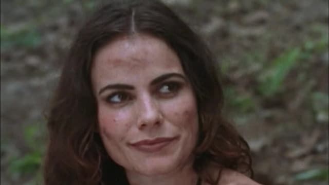 S01:E09 - El Laberinto