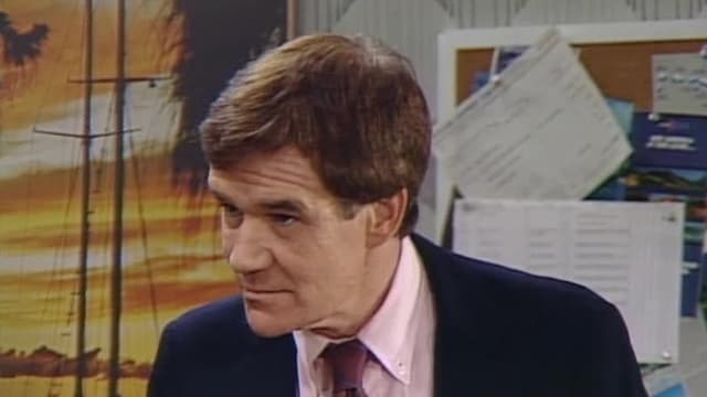 S09:E908 - Travel Agent