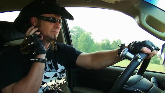 S03:E05 - Snakes in a Pool