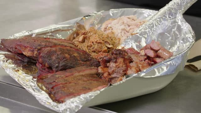 S04:E16 - Manchester, New Hampshire