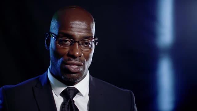 S02:E14 - The Allotment Shooting