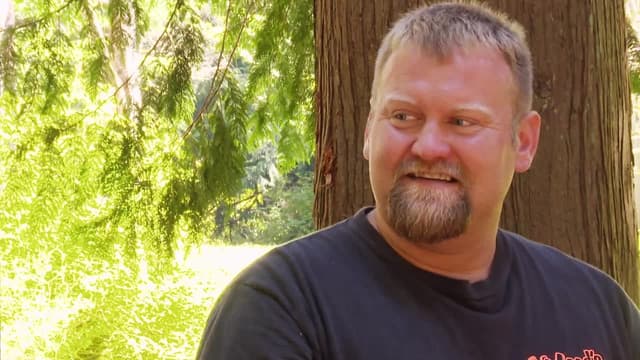 S02:E02 - Massive Mud Home