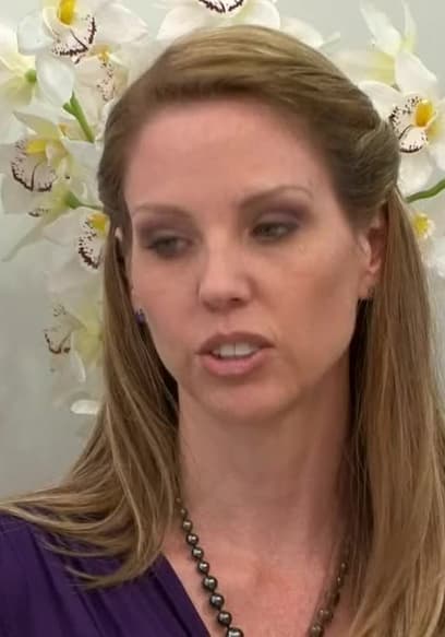 S01:E17 - Renee and Monica poster