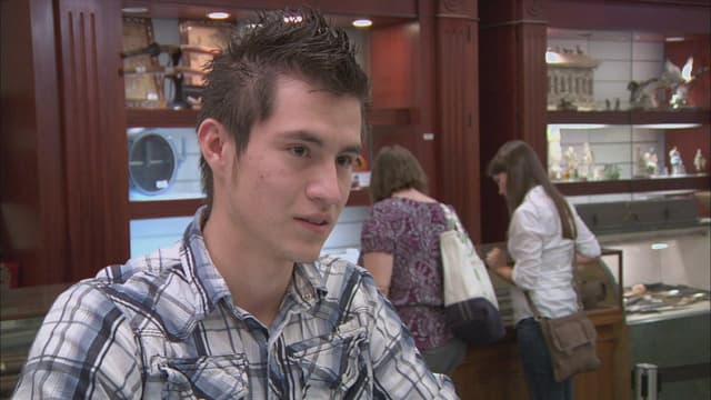 S05:E29 - Pawn With the Wind