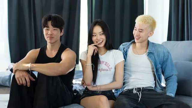 S03:E07 - Who Is He?