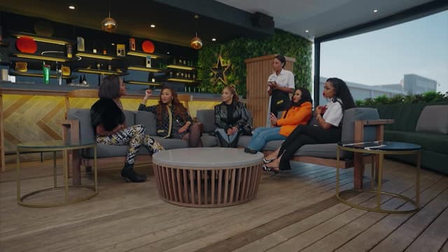 S01:E05 - Girls With Four Pipes