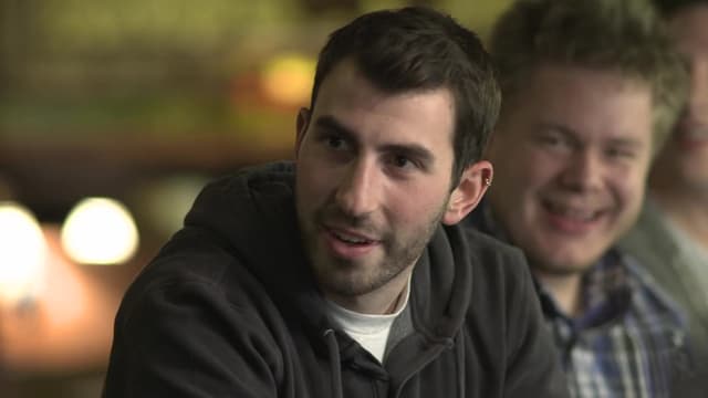 S02:E05 - Blood Red Roses