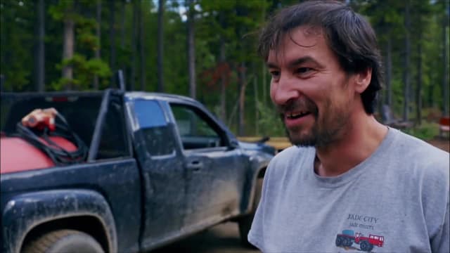 S02:E13 - Código marrón