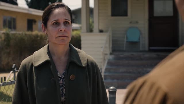 S03:E03 - Katie Girls