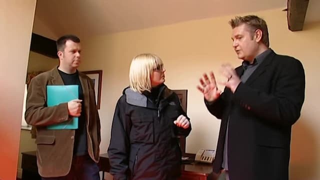 S01:E03 - Castleton, Derbyshire