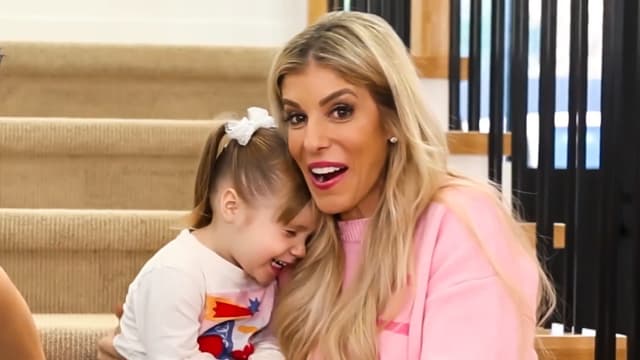 S05:E04 - Total Roblox Drama in Real Life