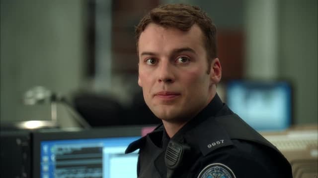 S03:E02 - Class Dismissed