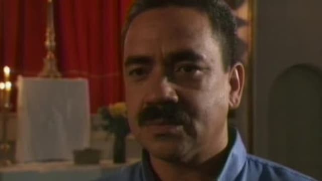 S01:E12 - La mujer con cachos de la Pastora