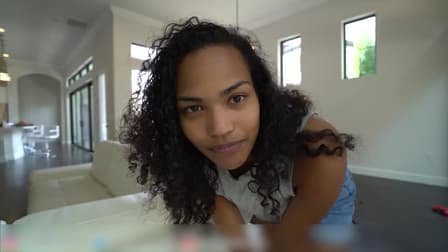 S01:E03 - Angry Girlfriend & Hitting on Girls