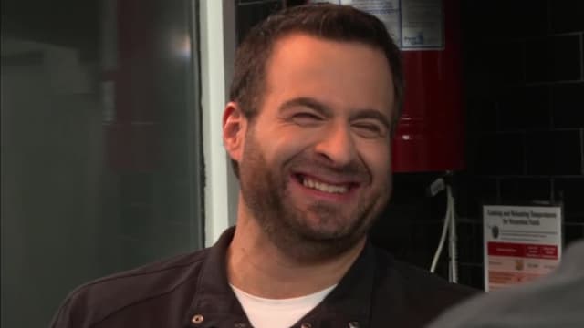 S01:E09 - Burger Wars: Toronto