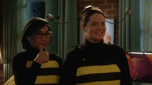 S01:E03 - Chick or Treat