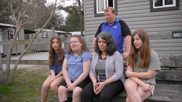 S01:E14 - Hope and Healing