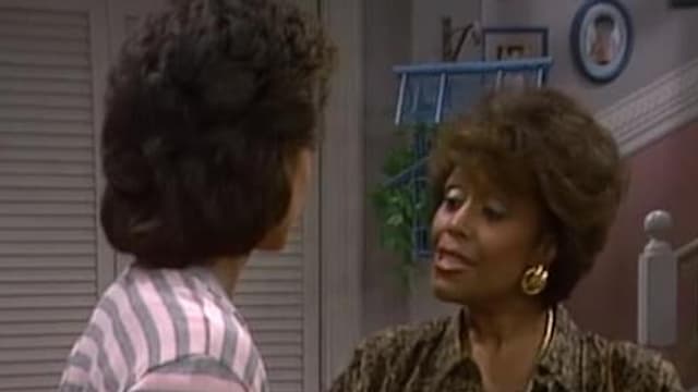 S03:E06 - Nadine's Wood-Be Father