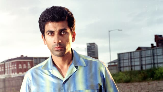 S01:E03 - Different Strokes