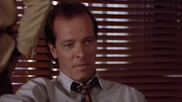 S01:E02 - A Family Affair