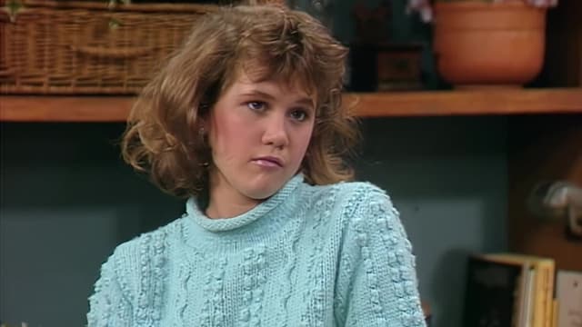 S02:E05 - Employee of the Month