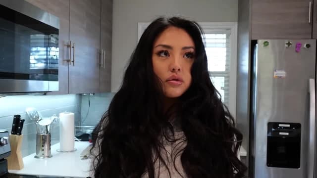 S01:E11 - The Wrong Woman