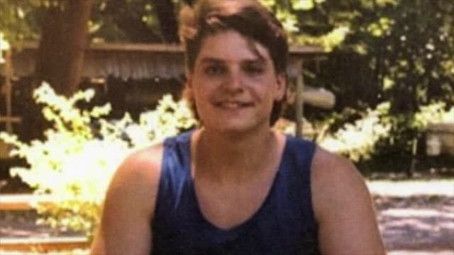 S01:E22 - Deal With the Devil