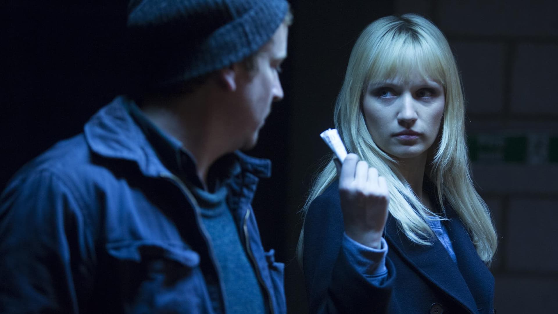 Watch Humans UK Season 2 - Free TV Shows | Tubi
