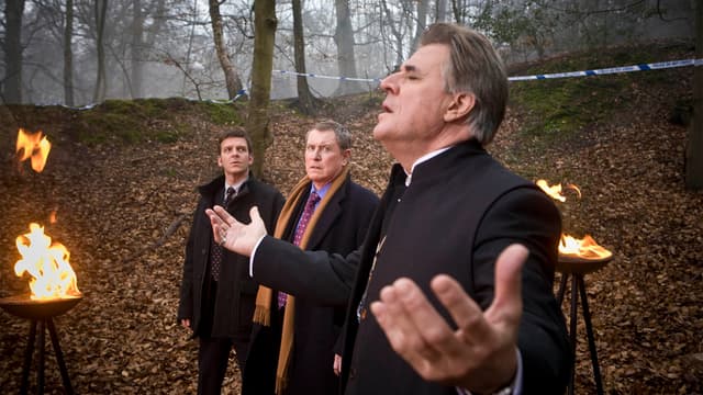 S11:E07 - Talking to the Dead