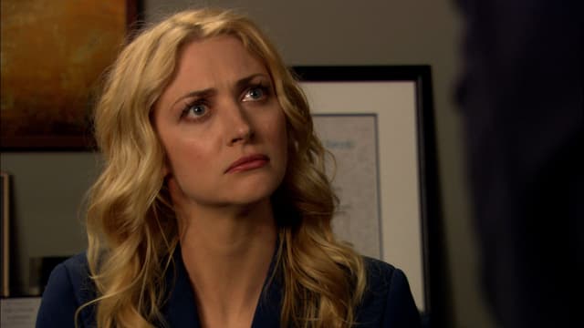 S01:E08 - The Strip Club