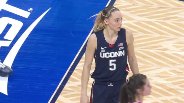 S2025:E03 - #6 UConn at Creighton (01/25/25)