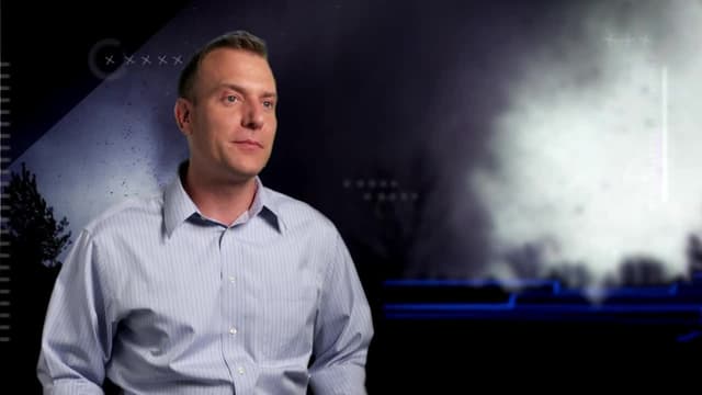 S01:E08 - Tough Day at the Office