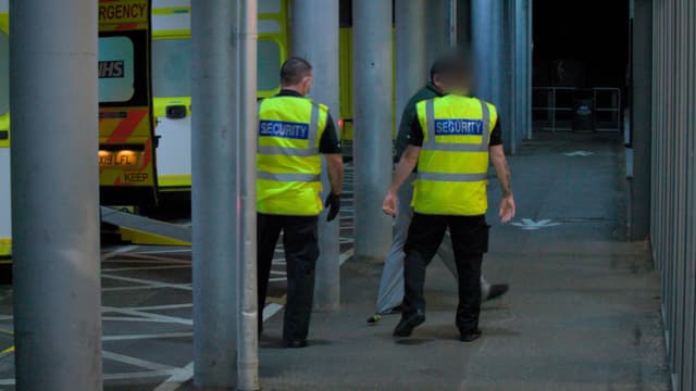 S02:E08 - Free Falling