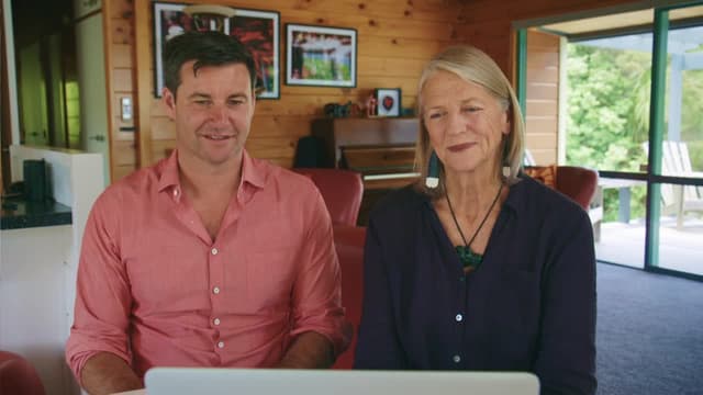 S01:E10 - Waiheke House