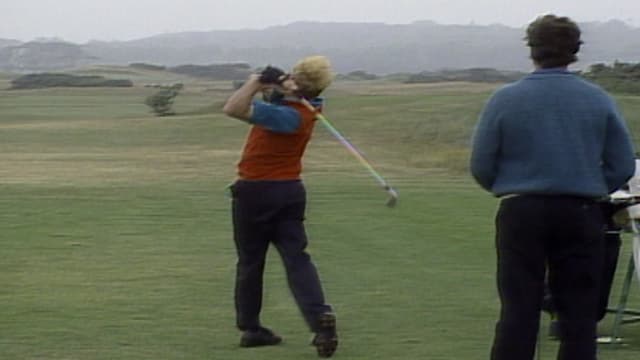 S01:E13 - St. Andrews, Scotland