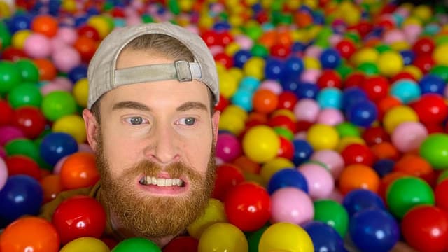 S01:E03 - Testing Hilarious Life Hacks That Fail