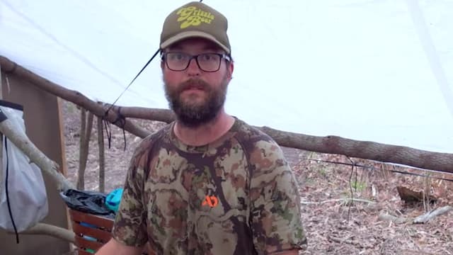 S07:E10 - $10,000 Every Day You Survive in the Wilderness