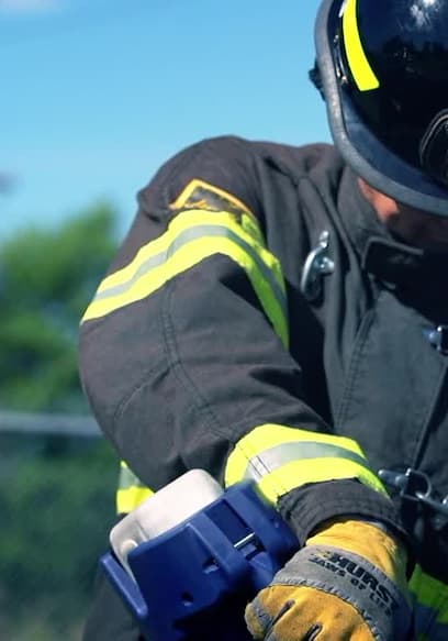 S01:E09 - Jaws of Life, a Tank, and a Watch poster