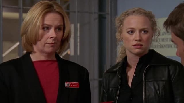 S01:E11 - Arson Case