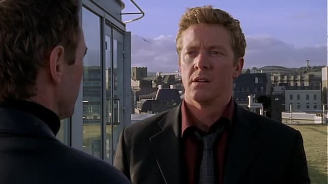 S01:E05 - Exposure