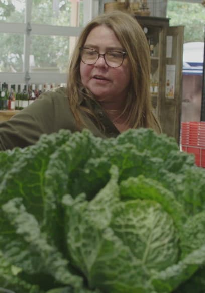 S01:E09 - Cabbage and Eggplant with Rachael Ray poster