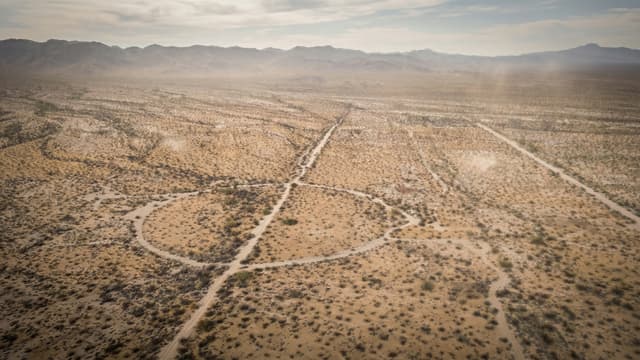 S01:E10 - Visiting the Remains of a Top Secret WWII Army Camp