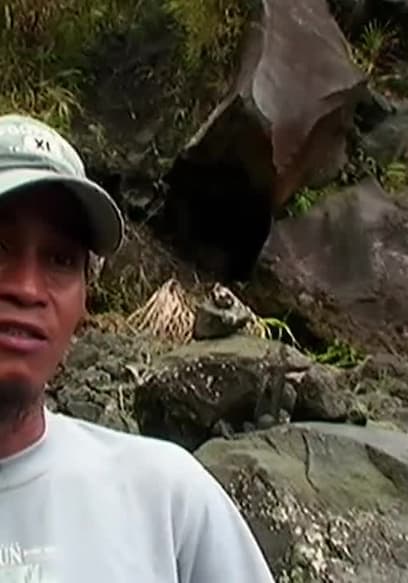S01:E12 - Sports Quest | Hans Ray in the Philippines poster