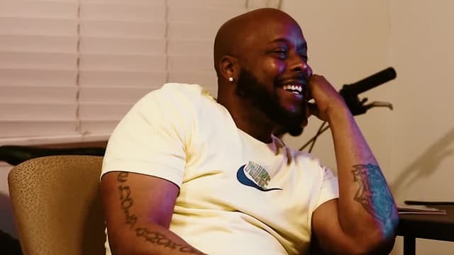 S01:E01 - The Rent Is Due